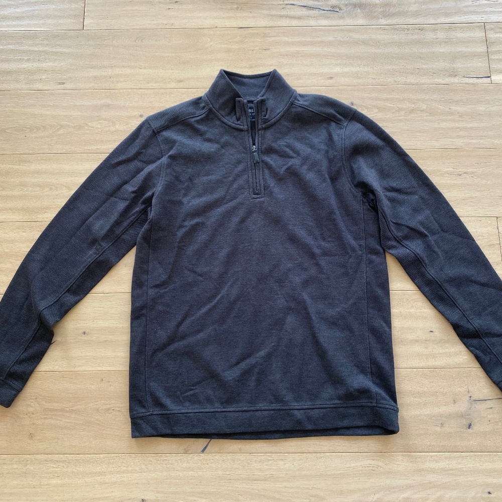 Johnston & Murphy Half Zip Pullover Size Small NWOT
